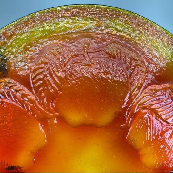 Amberina Glass Apple Plate - Picture 7 of 7